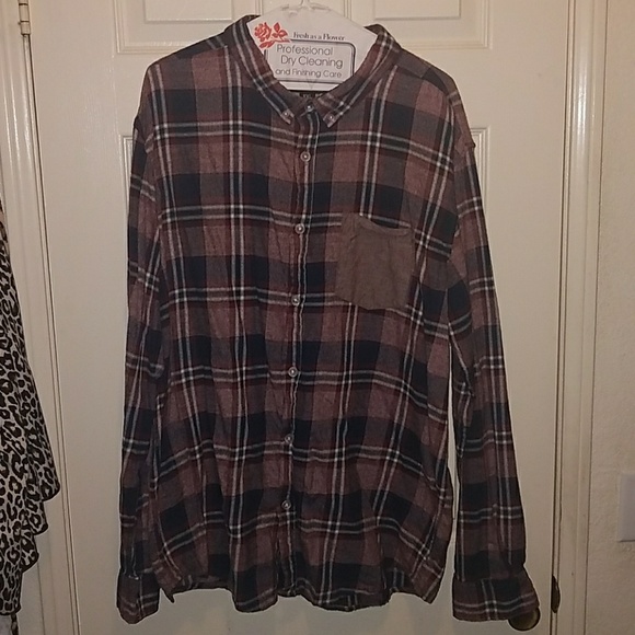 Long-sleeve flannel - Picture 1 of 4